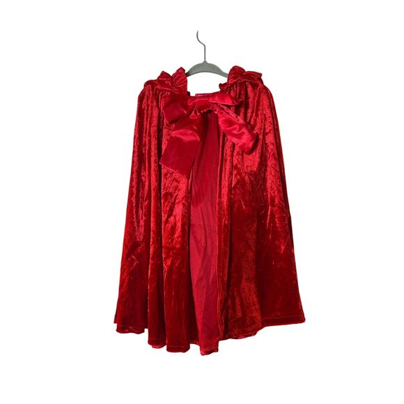 NINGBO JASON INTL TRADE CO Girl’s Red Velvet Costume Cape - Picture 1 of 11